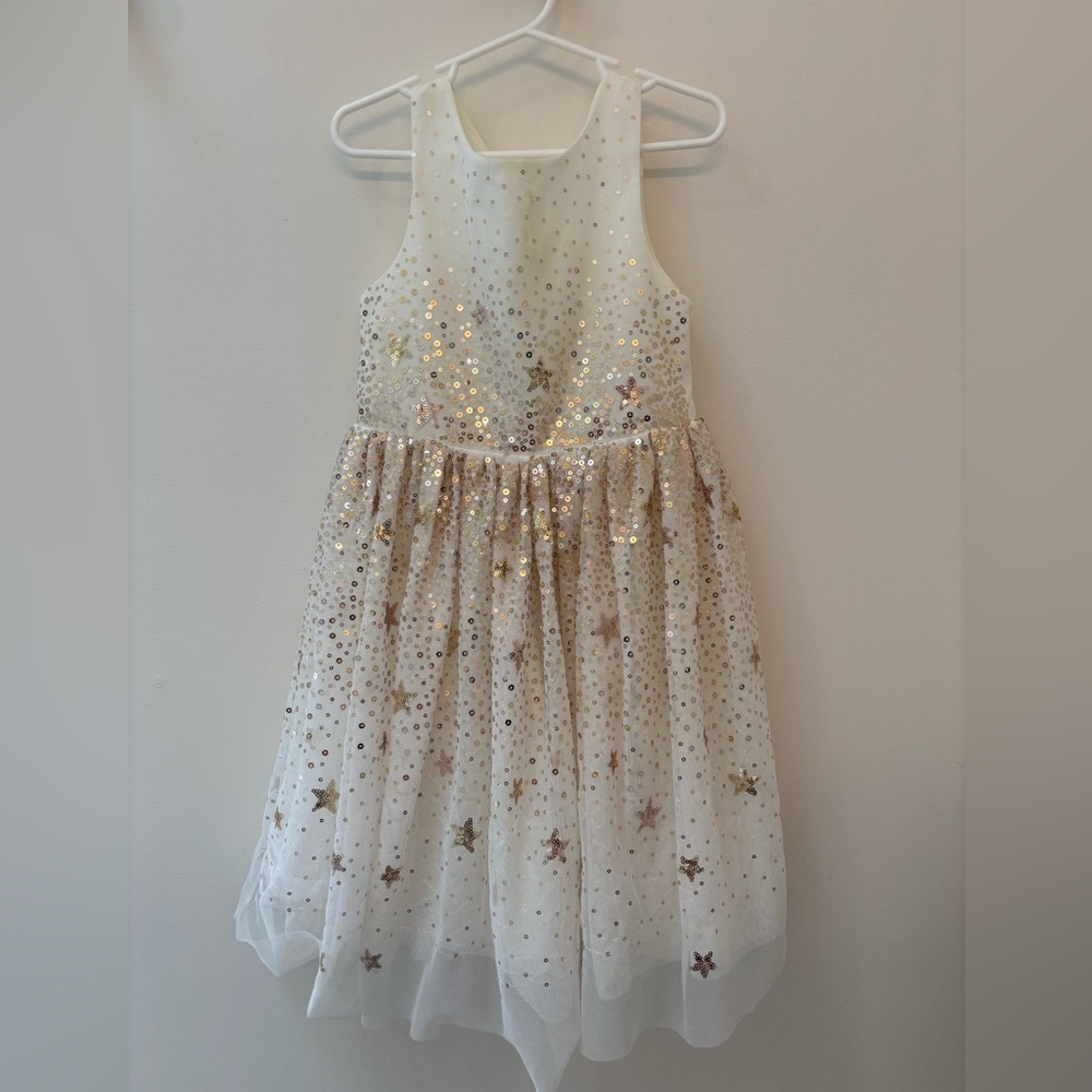 H&M Elegant Cream ad Gold Sparkle Dress
5-6T